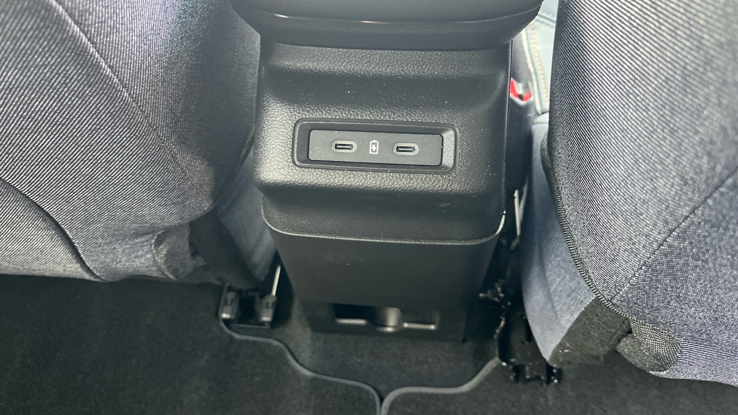 Used Renault 4 2025 for sale - 76639595: Photo 35