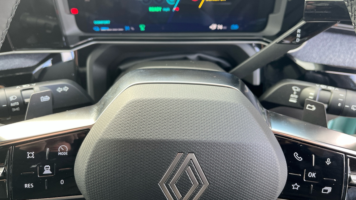Used Renault 4 2025 for sale - 76639595: Photo 36