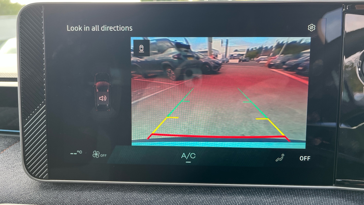 Used Renault 4 2025 for sale - 76639595: Photo 37