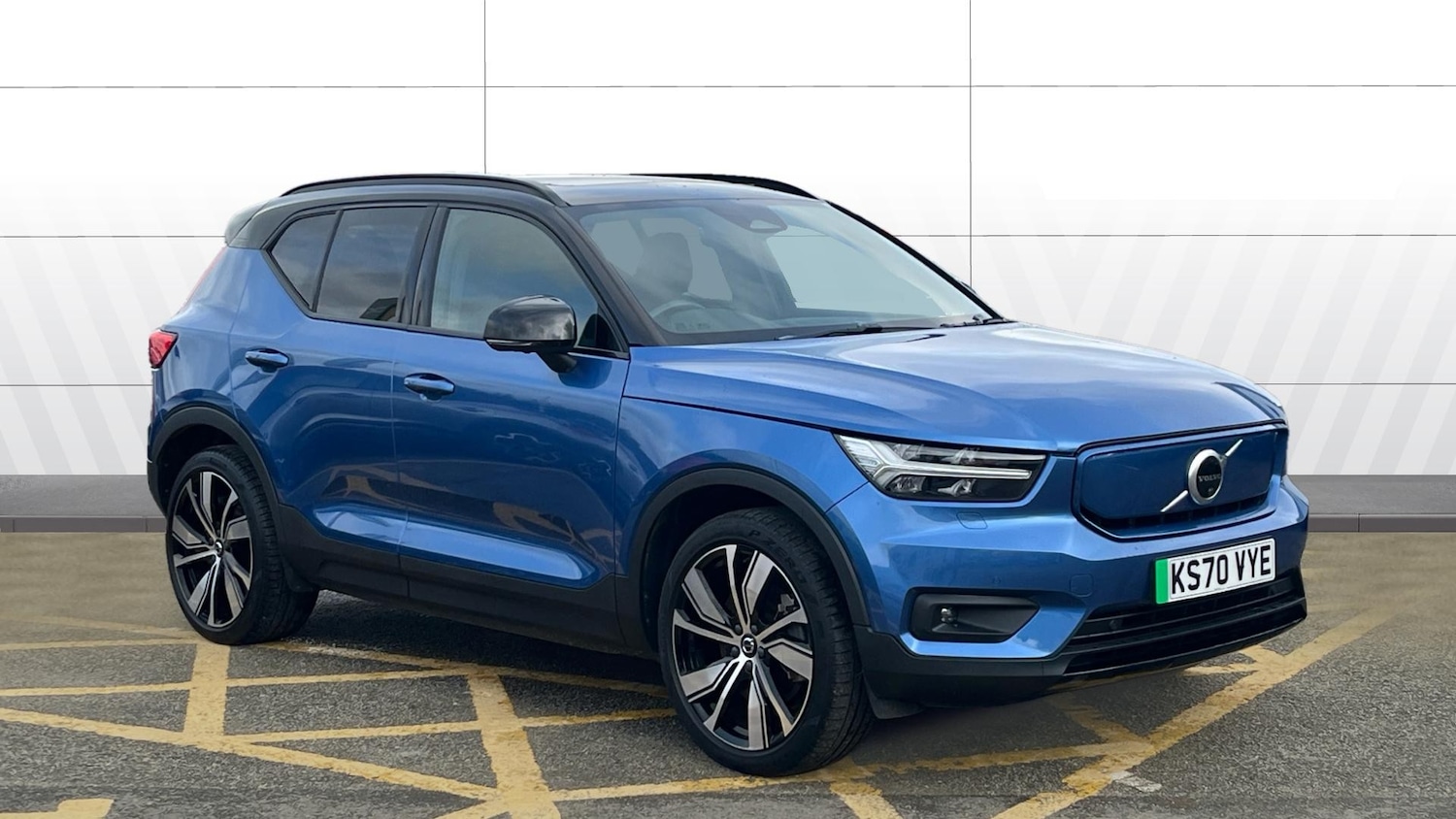 Used Volvo XC40 2021 for sale - 76694145: Photo 1