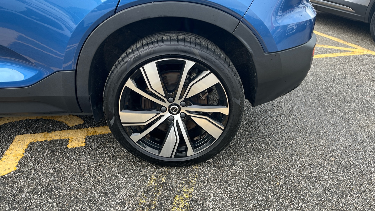 Used Volvo XC40 2021 for sale - 76694145: Photo 24