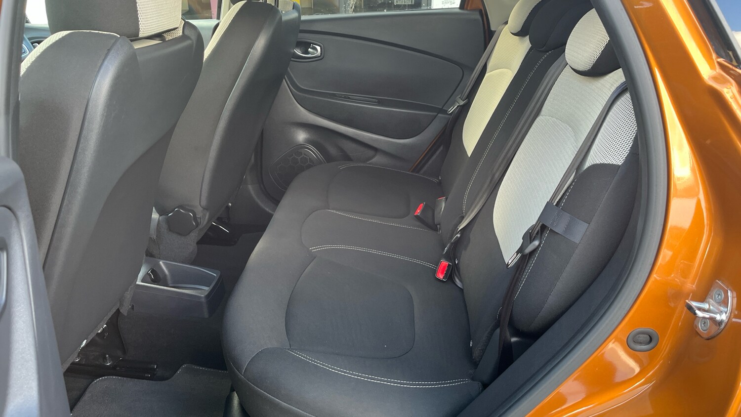 Used Renault Captur 2019 for sale - 76497168: Photo 16