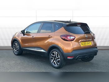 Used Renault Captur 2019 for sale - 76497168: Photo