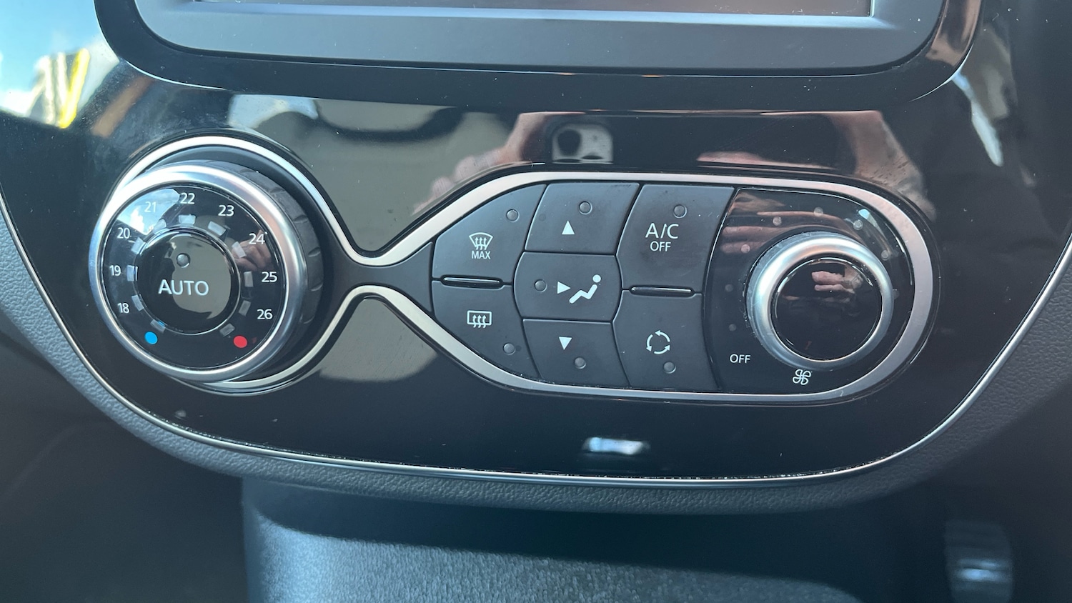 Used Renault Captur 2019 for sale - 76497168: Photo 32