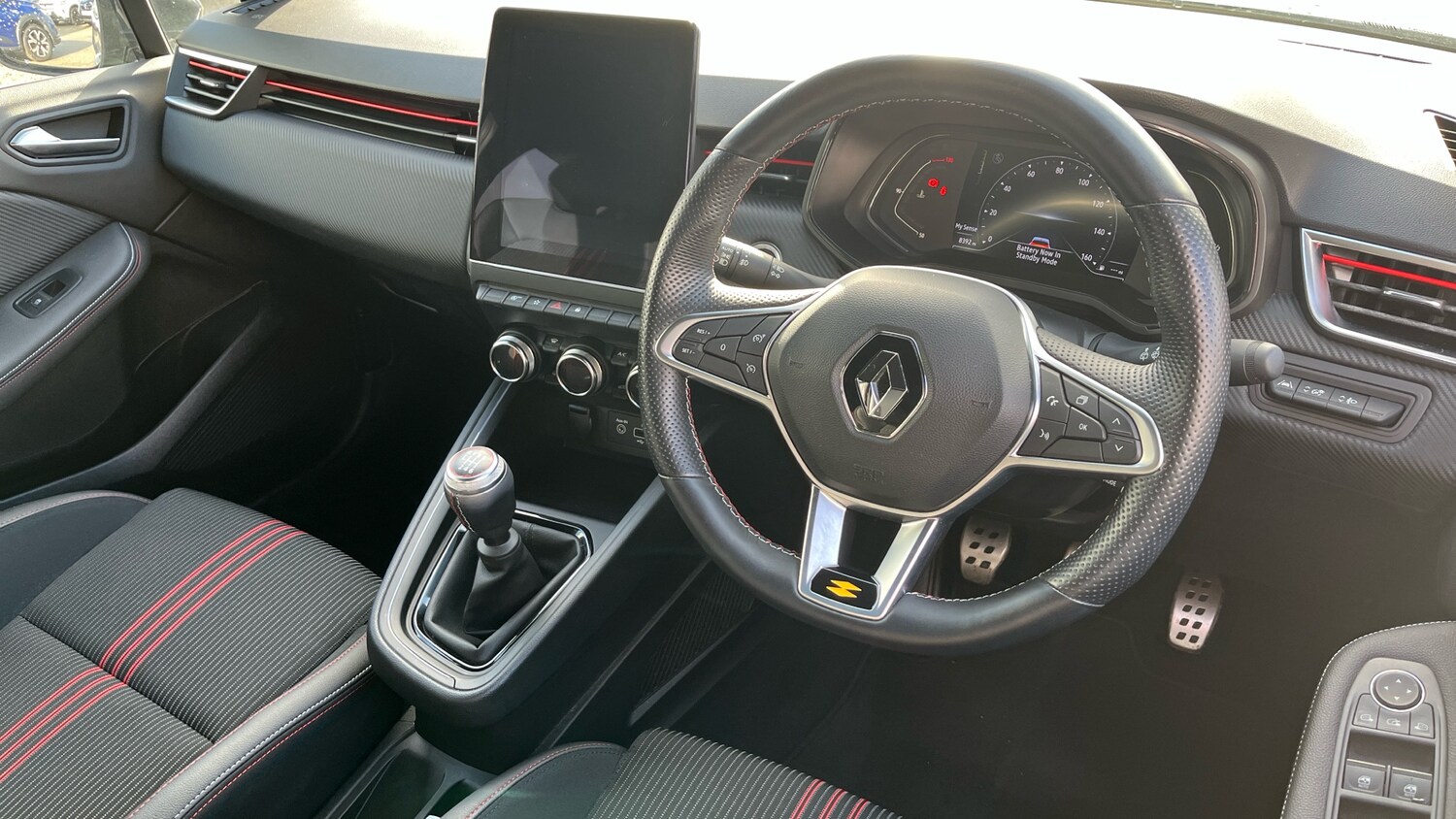 Used Renault Clio 2021 for sale - 76255224: Photo 11
