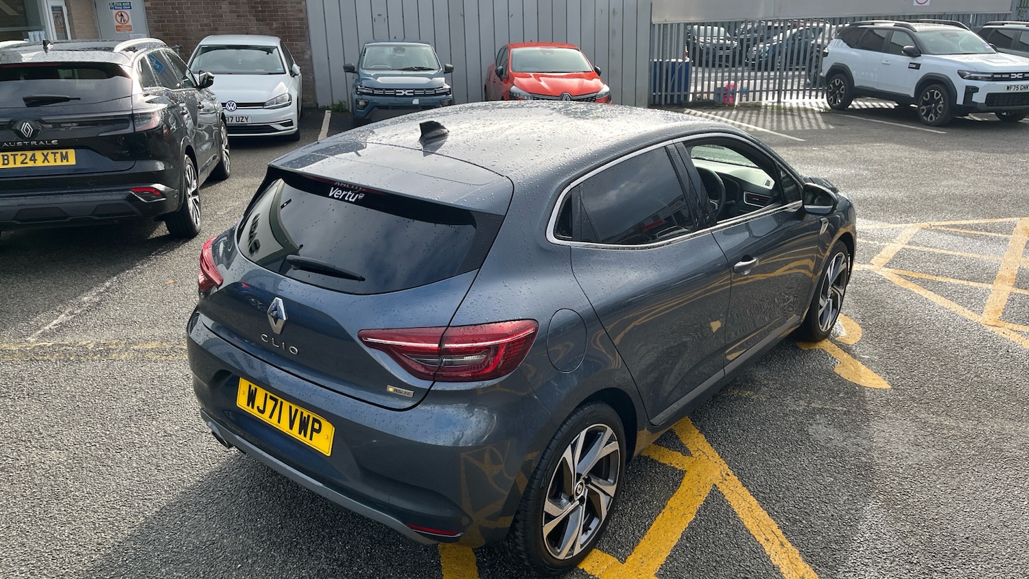 Used Renault Clio 2021 for sale - 76255224: Photo 24