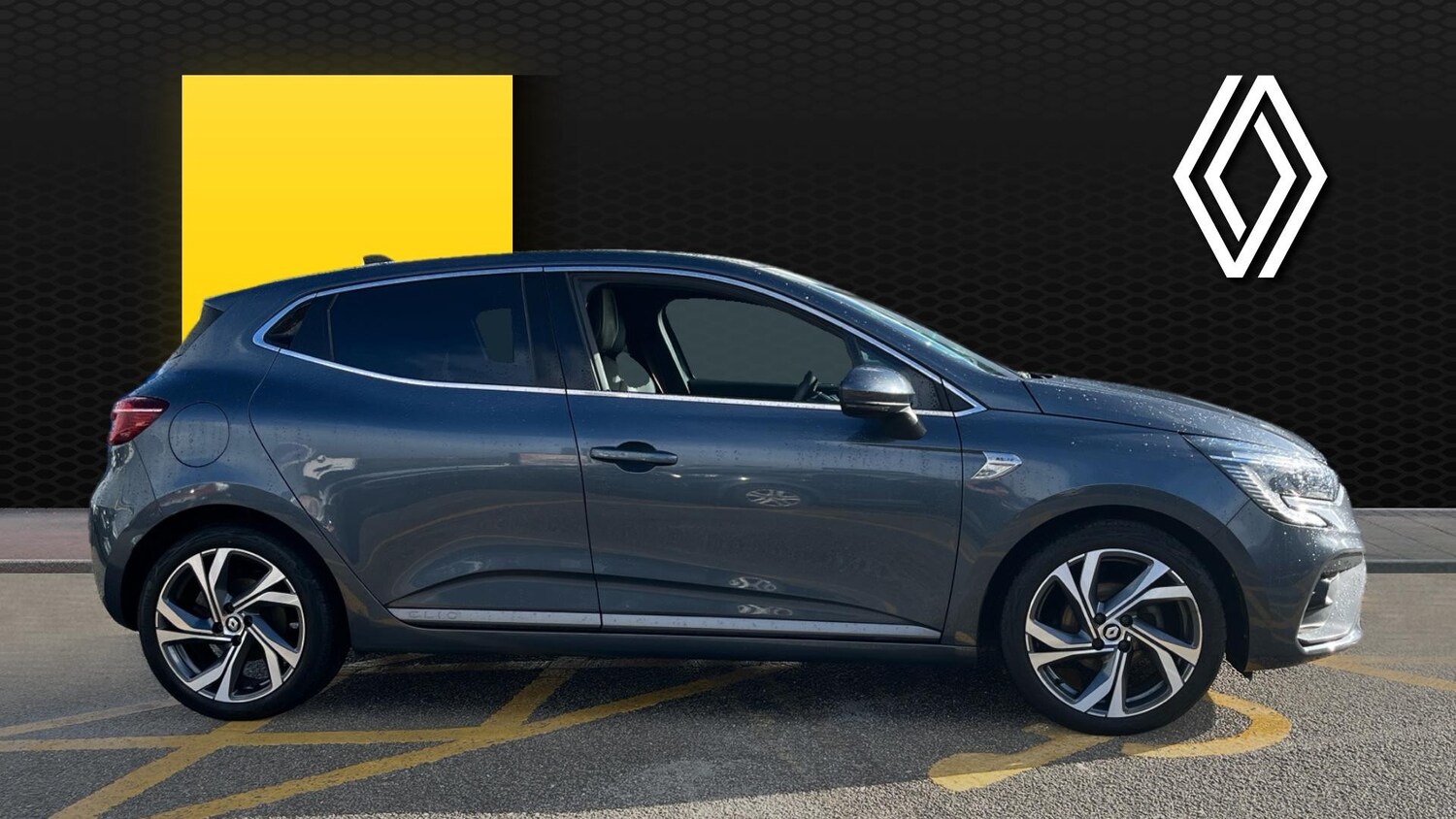 Used Renault Clio 2021 for sale - 76255224: Photo 5