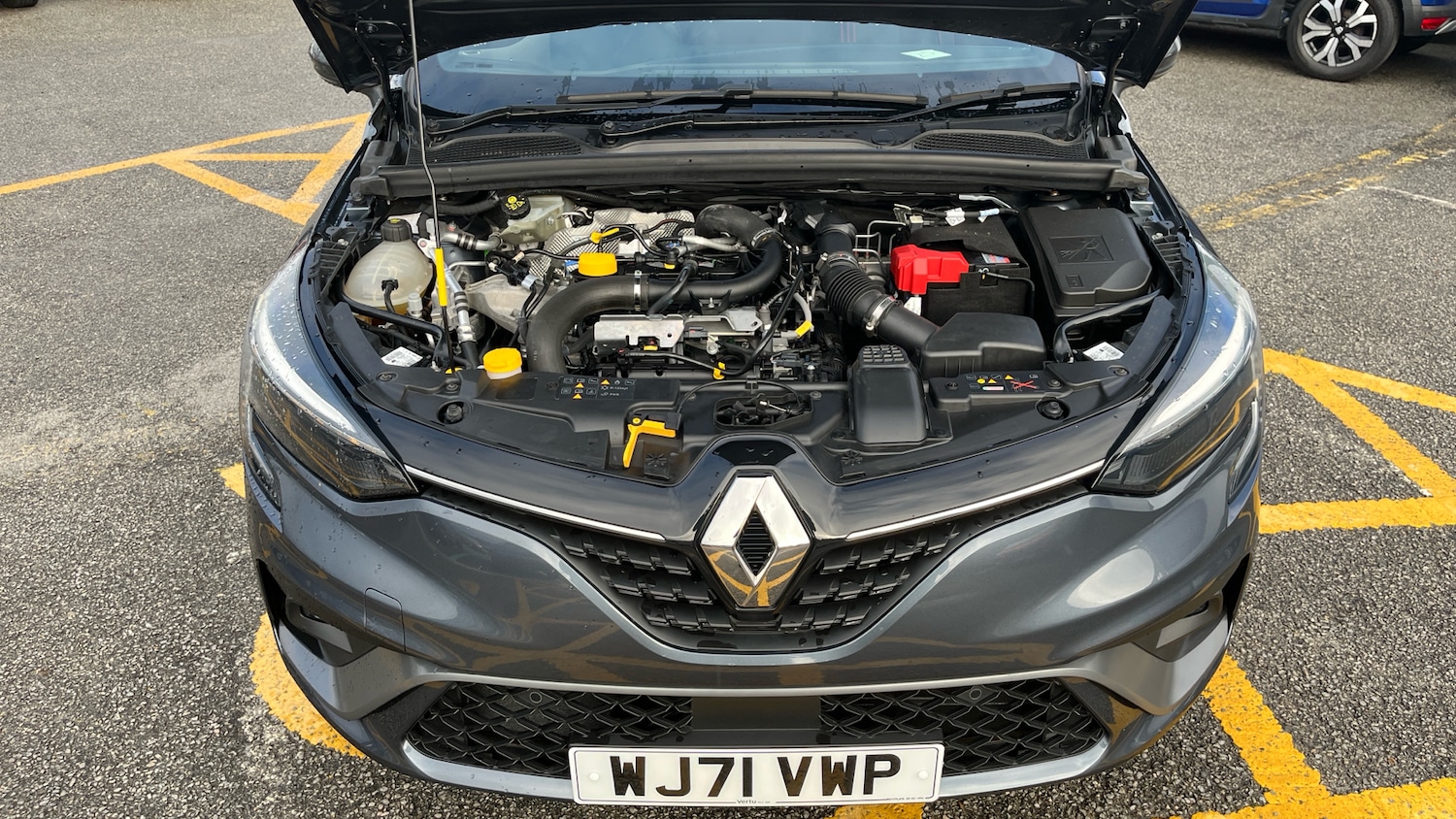 Used Renault Clio 2021 for sale - 76255224: Photo 8