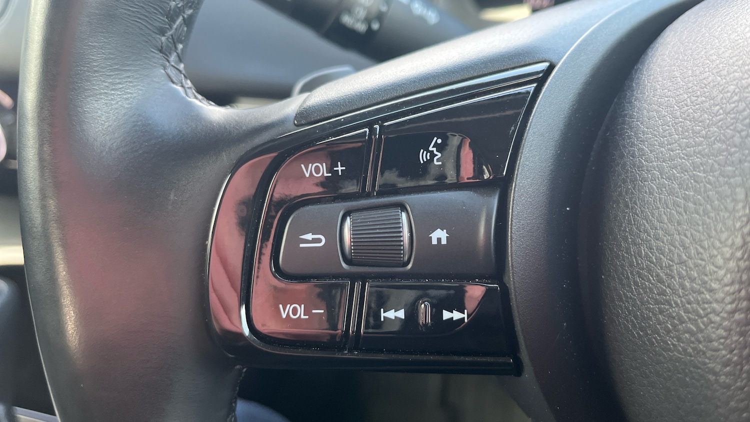 Used Honda HR-V 2023 for sale - 76971832: Photo 22