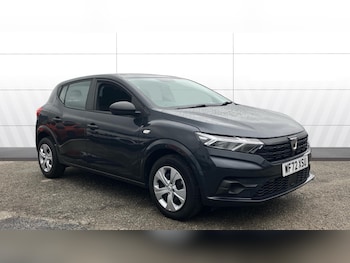 2022 (72) - 1.0 TCe Essential 5dr Bi Fuel Hatchback