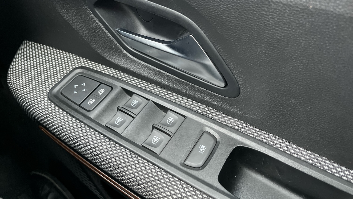 Used Dacia Sandero Stepway 2022 for sale - 76905947: Photo 27