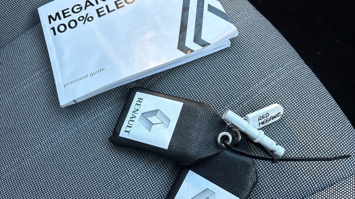 Used Renault Megane E Tech 2023 for sale - 78197311: Photo 19