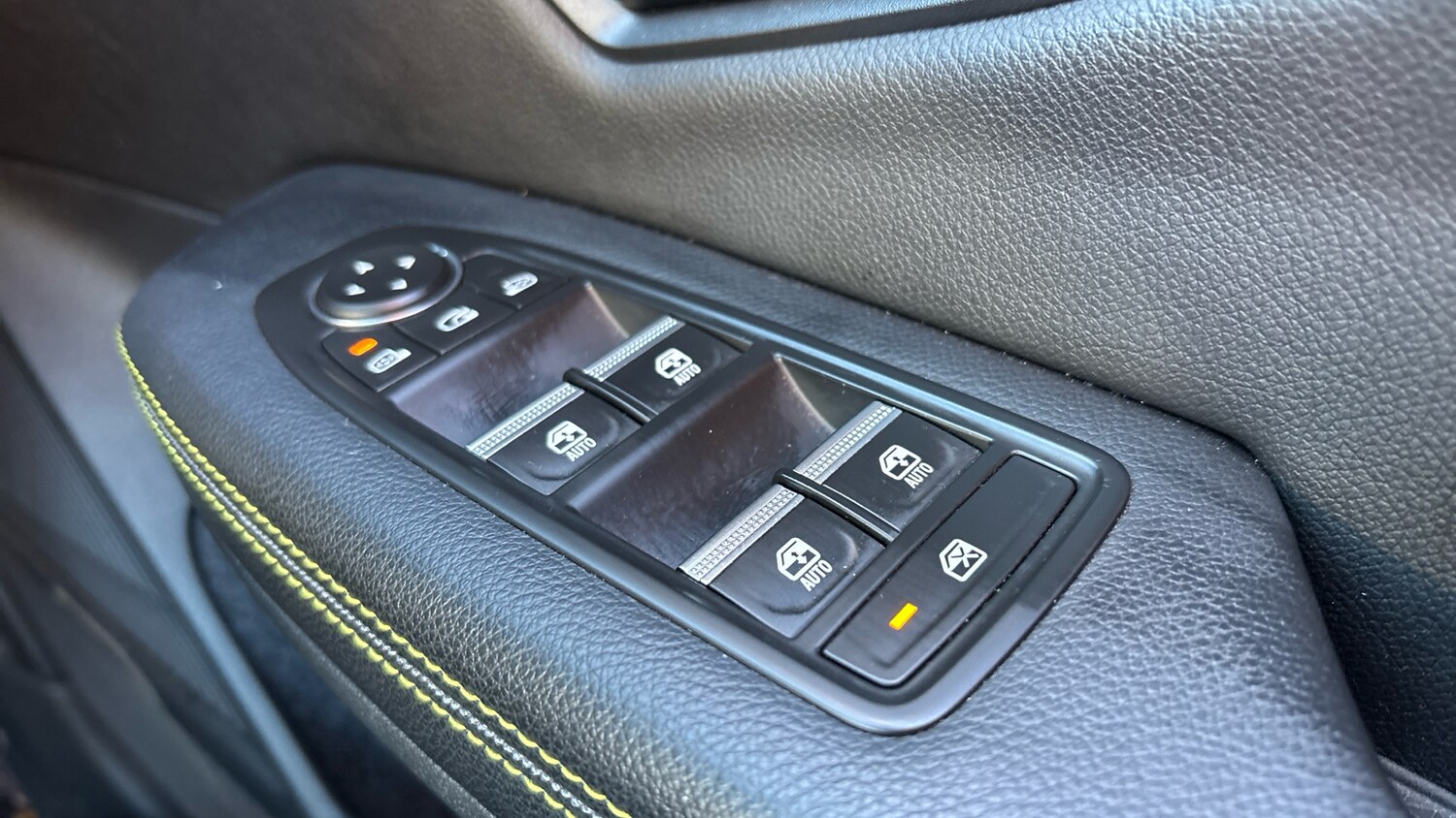 Used Renault Megane E Tech 2023 for sale - 78197311: Photo 36