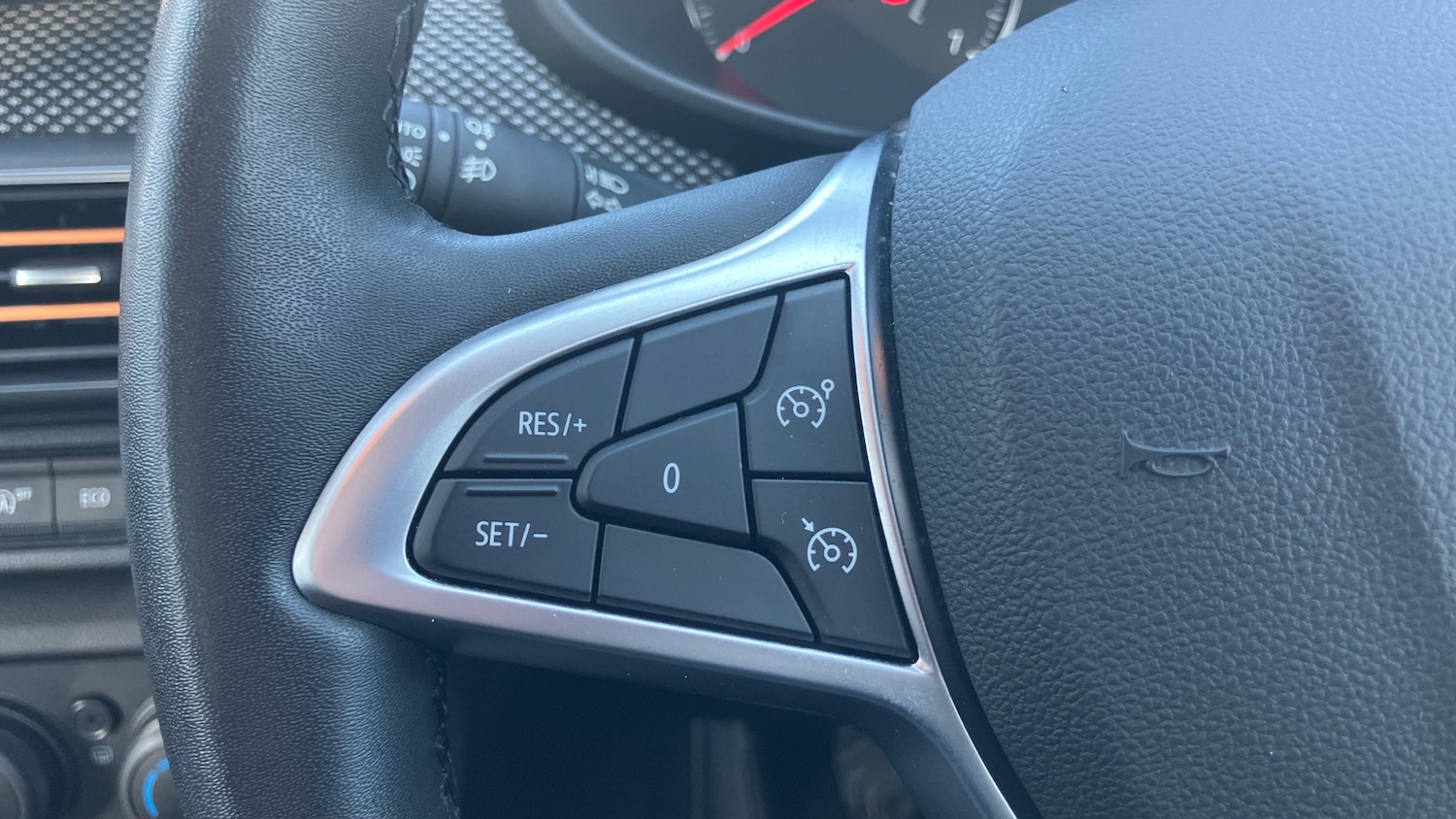 Used Dacia Sandero Stepway 2022 for sale - 76064910: Photo 21