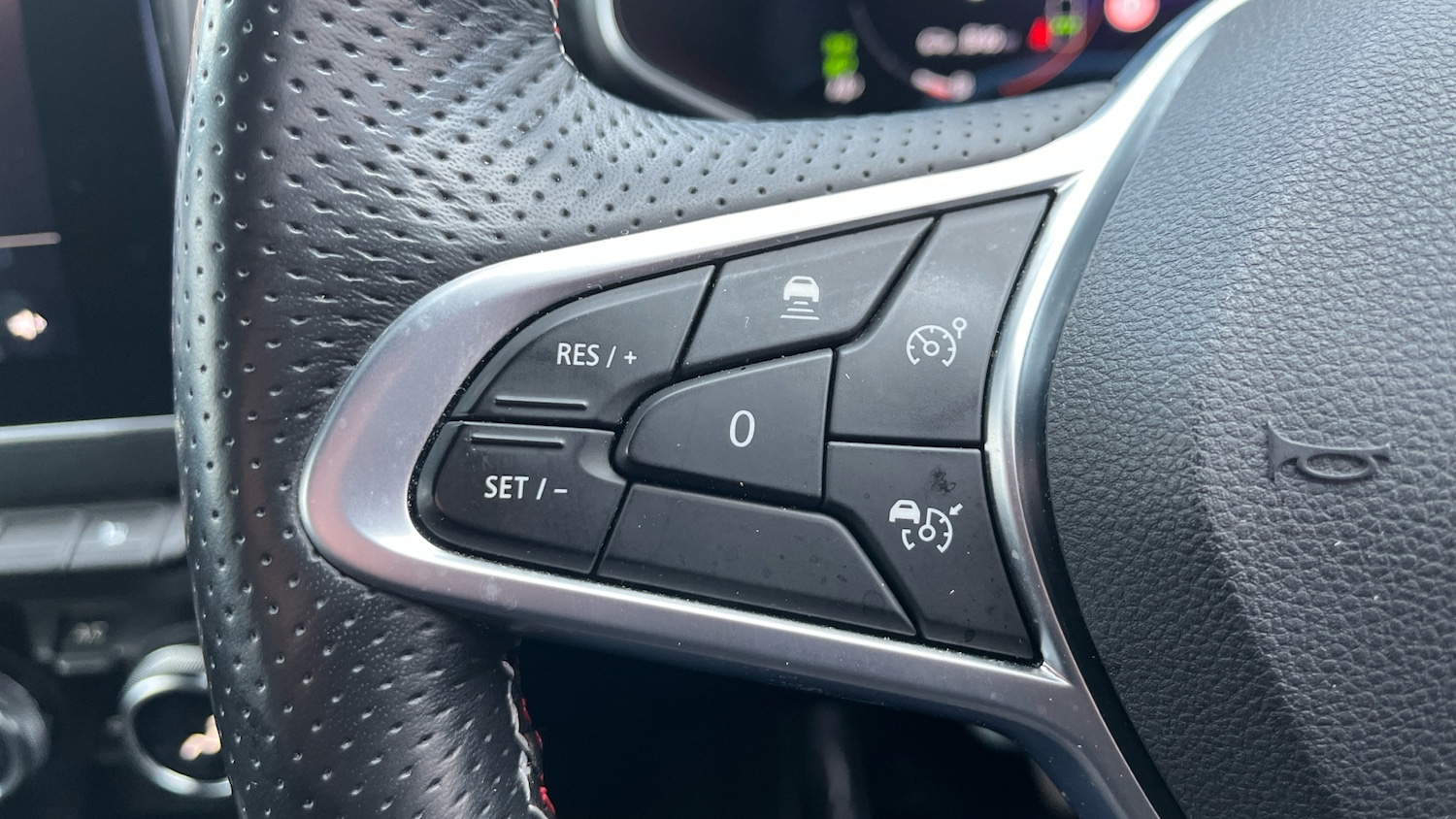 Used Renault Arkana 2022 for sale - 76918782: Photo 24