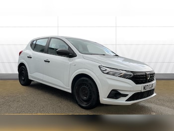 2022 (71) - 1.0 TCe Essential 5dr Bi Fuel Hatchback