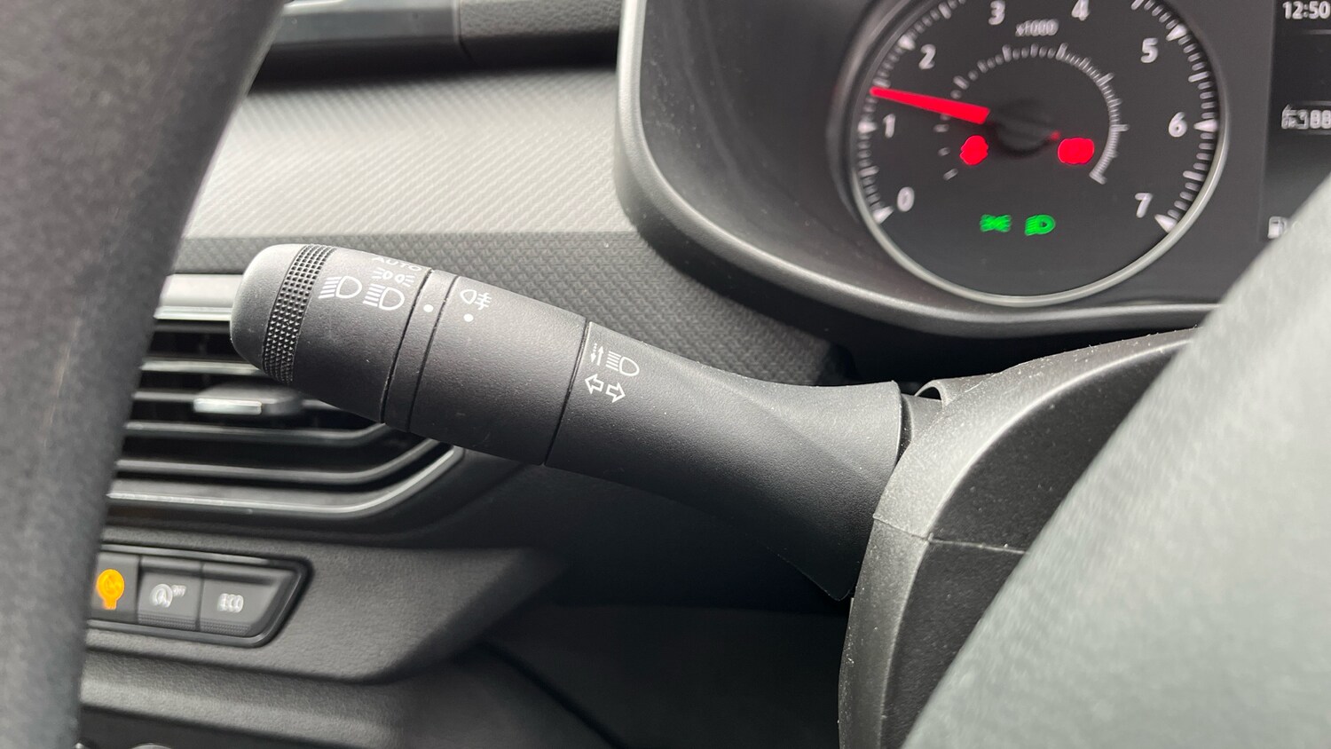 Used Dacia Sandero 2022 for sale - 77492406: Photo 29