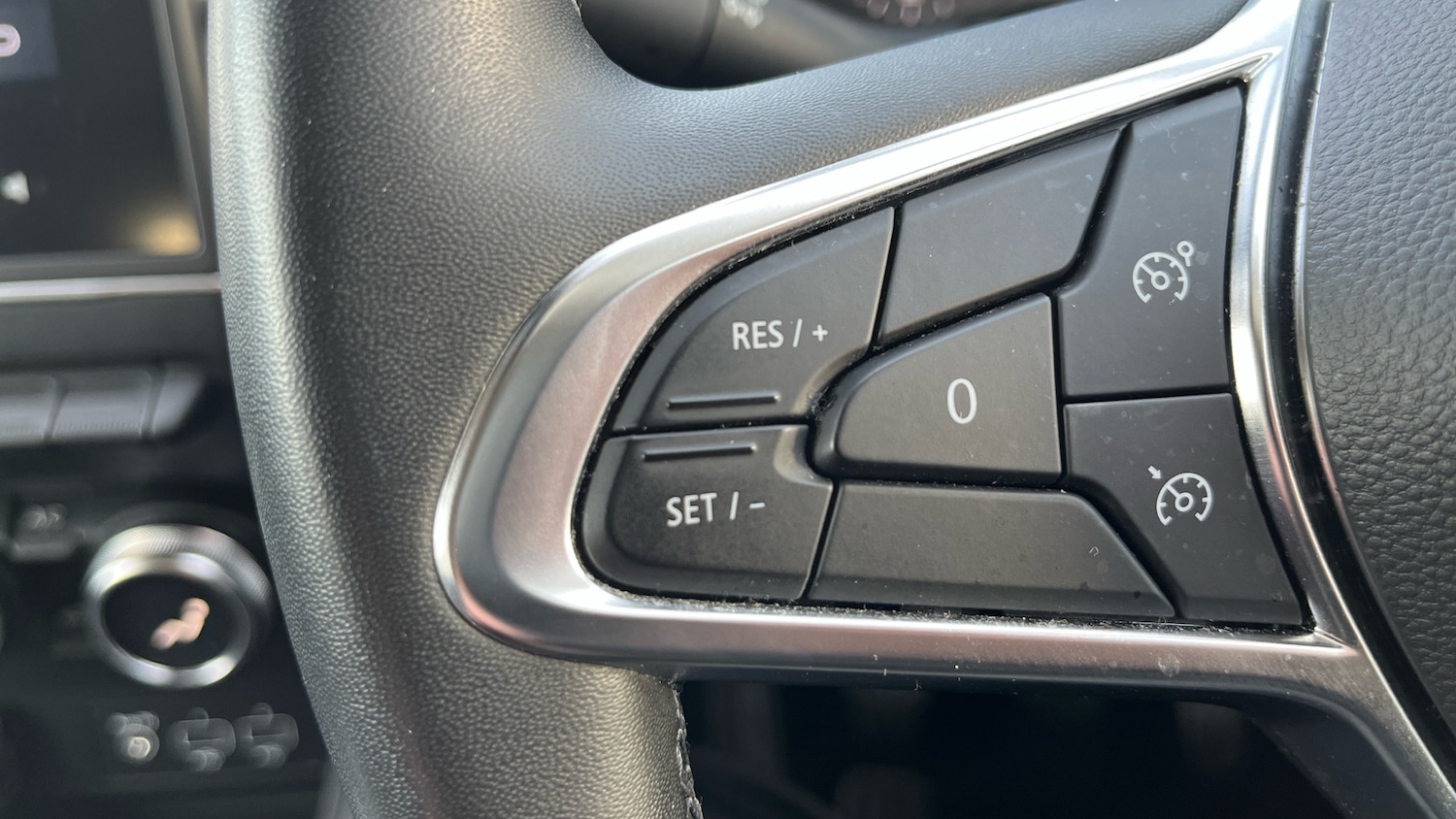 Used Renault Captur 2022 for sale - 76064911: Photo 29