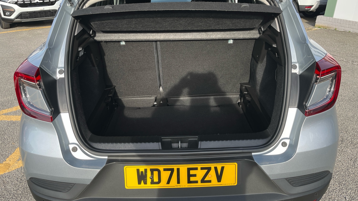 Used Renault Captur 2022 for sale - 76064911: Photo 4