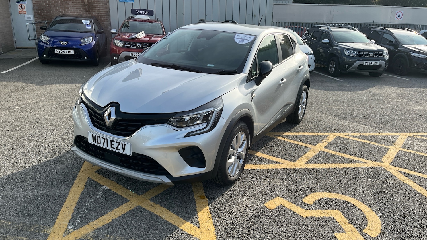 Used Renault Captur 2022 for sale - 76064911: Photo 42