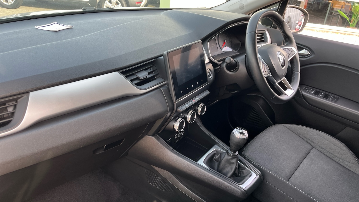 Used Renault Captur 2022 for sale - 76064911: Photo 9