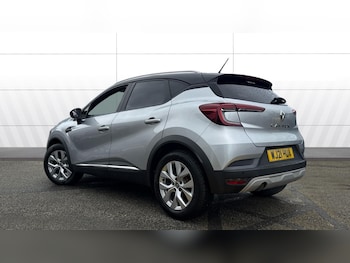 2021 (21) - 1.3 TCE 130 Iconic 5dr Petrol Hatchback