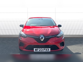 Used Renault Clio 2023 for sale - 78389536: Photo
