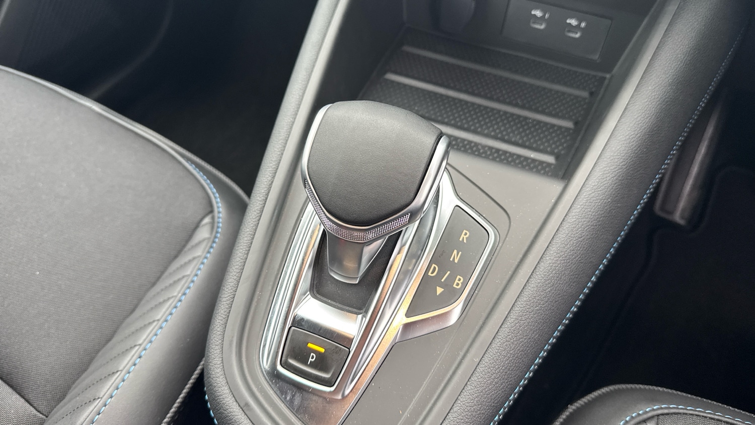 Used Renault Captur 2025 for sale - 76427791: Photo 13