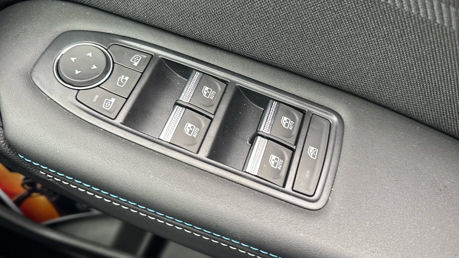 Used Renault Captur 2025 for sale - 76427791: Photo 27