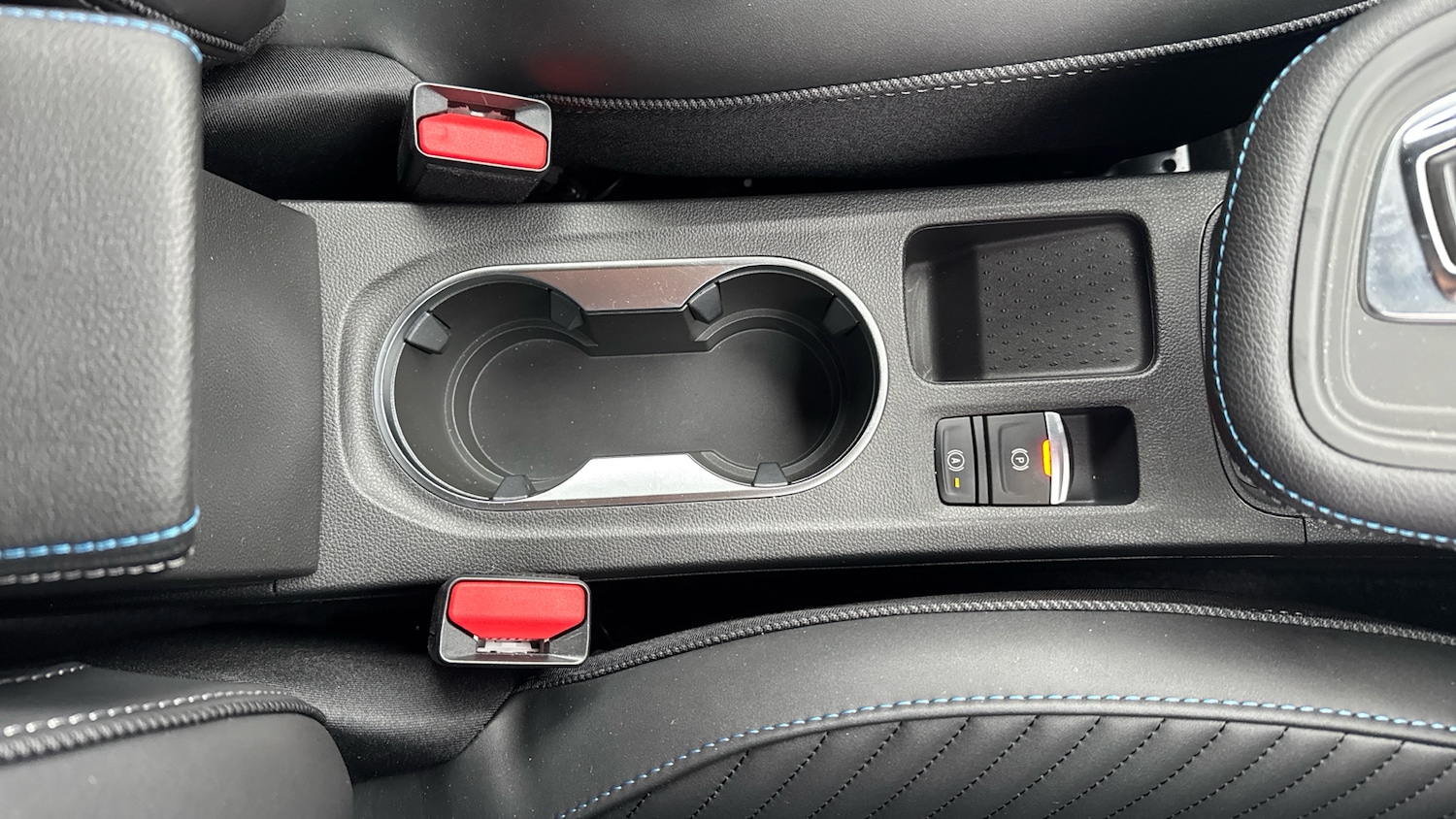 Used Renault Captur 2025 for sale - 76427791: Photo 28