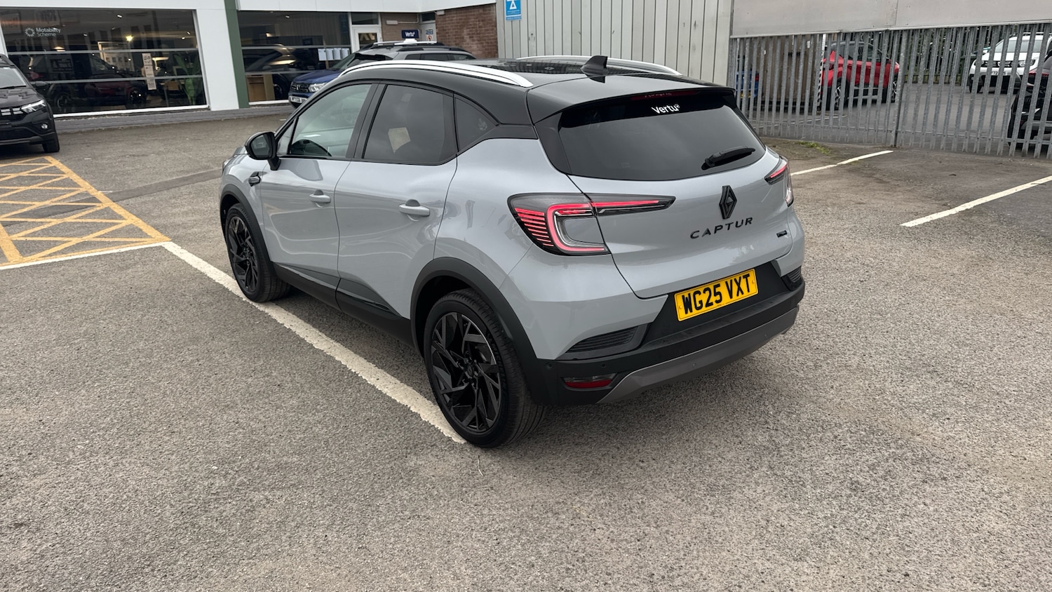 Used Renault Captur 2025 for sale - 76427791: Photo 46