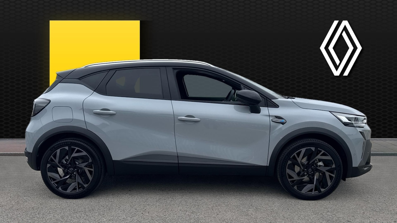 Used Renault Captur 2025 for sale - 76427791: Photo 5