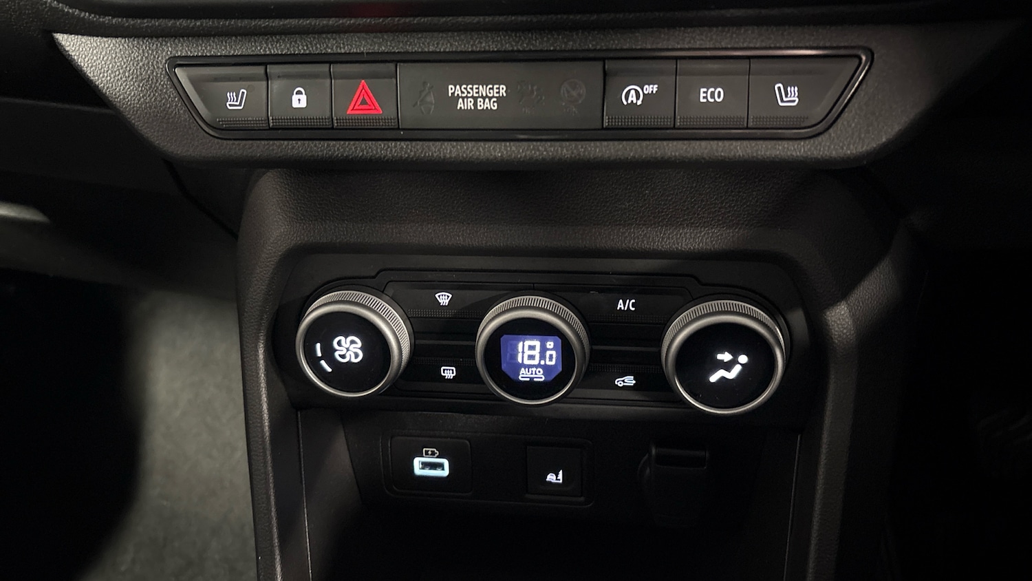 Used Dacia Sandero Stepway 2024 for sale - 78177415: Photo 38