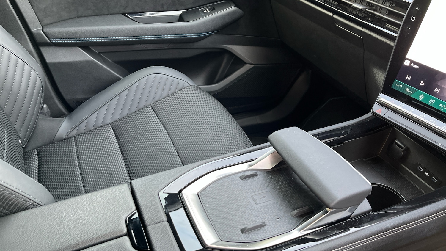 Used Renault Austral 2025 for sale - 77393920: Photo 14