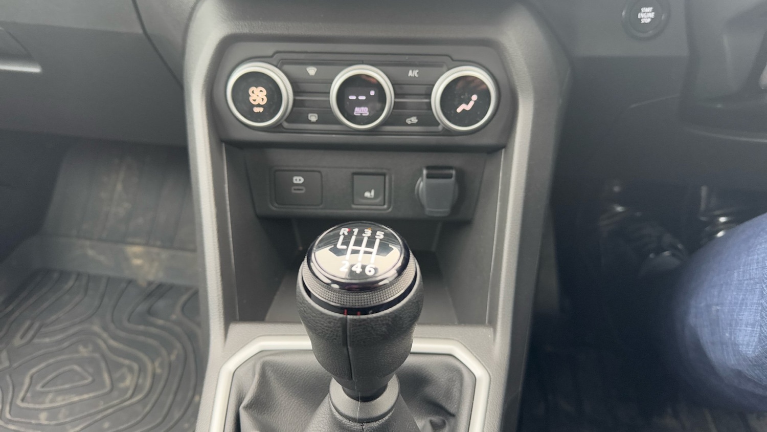 Used Dacia Sandero Stepway 2024 for sale - 76452665: Photo 13