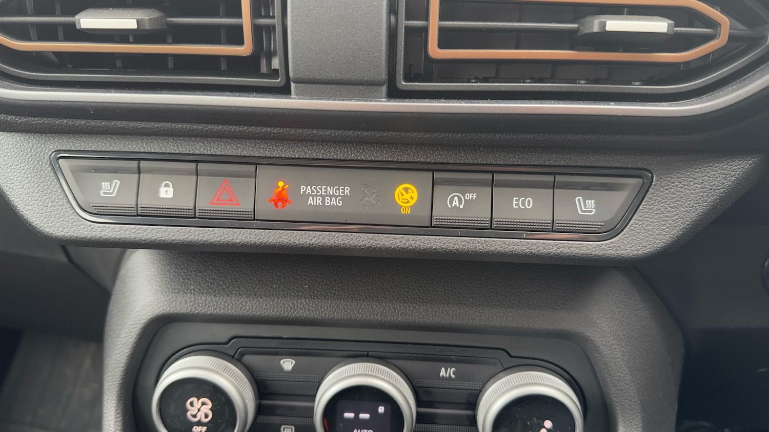 Used Dacia Sandero Stepway 2024 for sale - 76452665: Photo 21