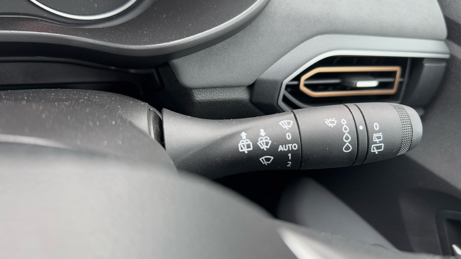 Used Dacia Sandero Stepway 2024 for sale - 76452665: Photo 30