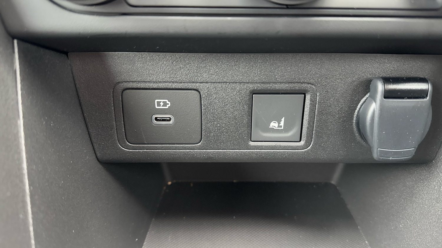 Used Dacia Sandero Stepway 2024 for sale - 76452665: Photo 32