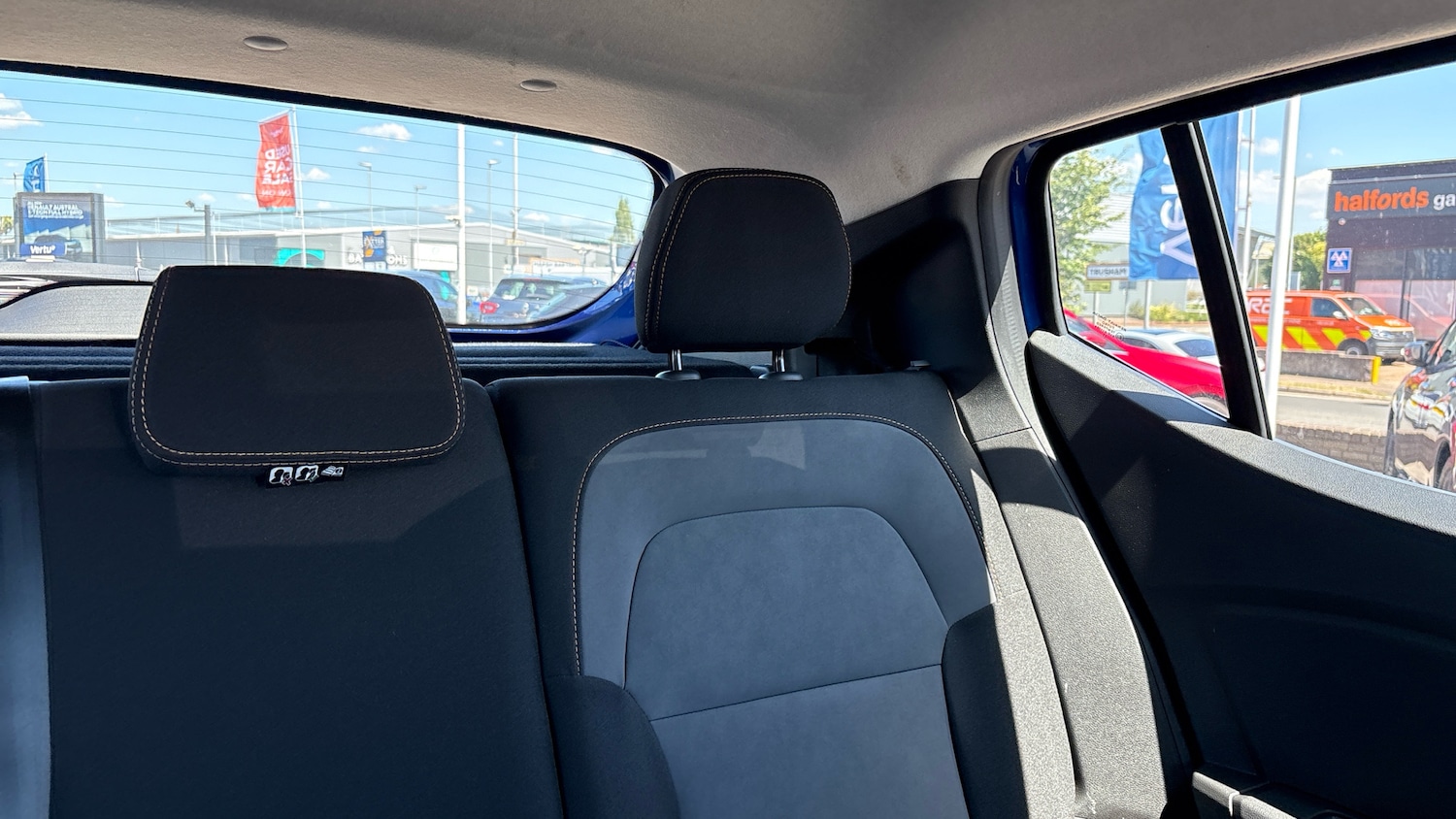 Used Dacia Sandero Stepway 2024 for sale - 76364319: Photo 30