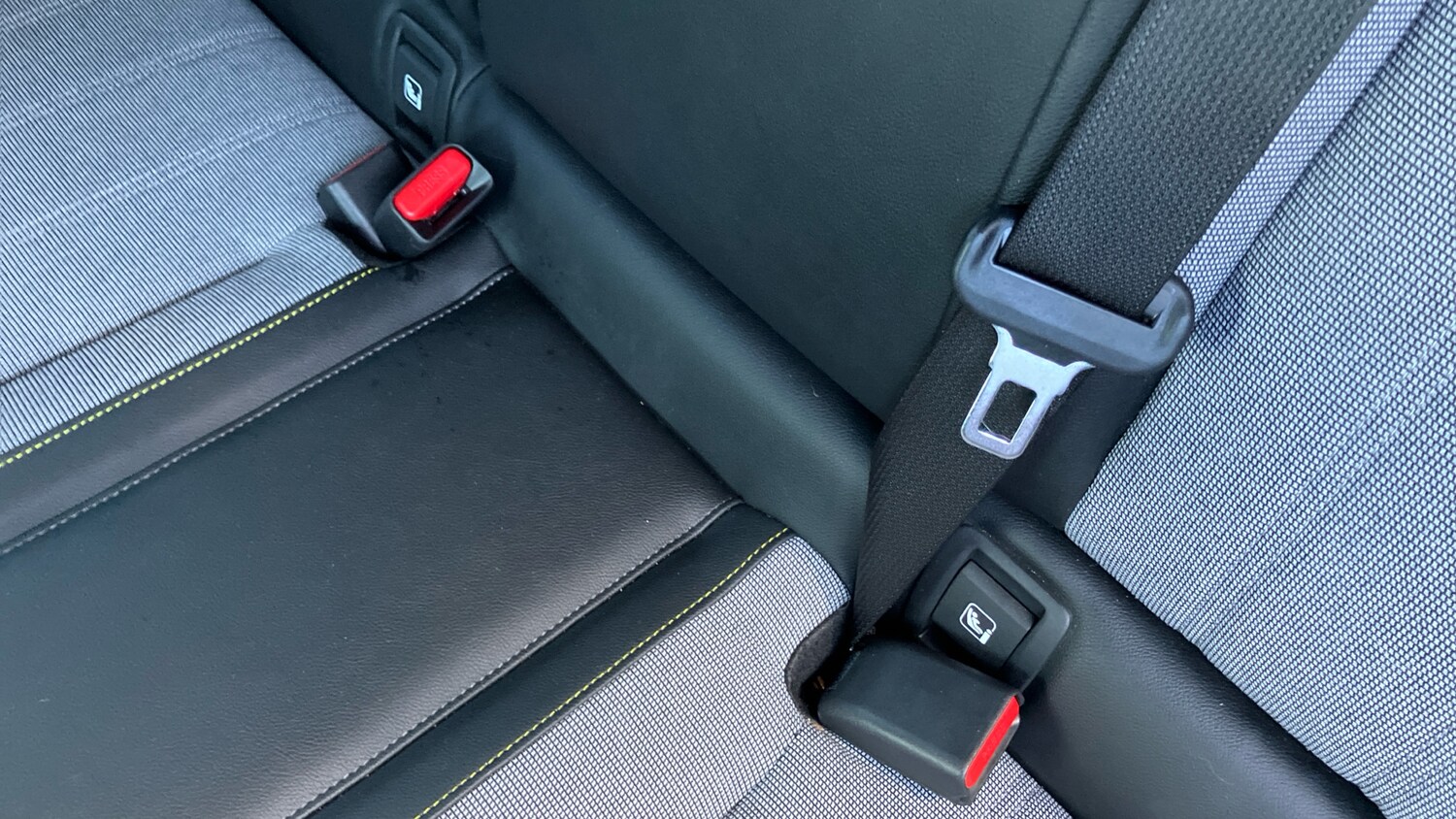 Used Renault Megane E Tech 2022 for sale - 77640040: Photo 17