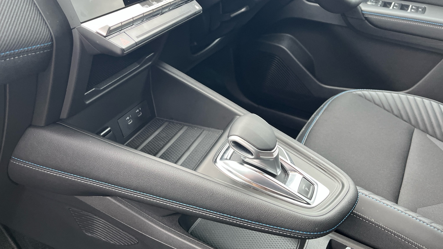 Used Renault Other 2024 for sale - 77997417: Photo 13