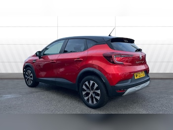 Used Renault Captur 2022 for sale - 77460172: Photo