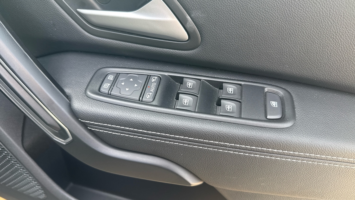 Used Dacia Duster 2024 for sale - 78027043: Photo 34