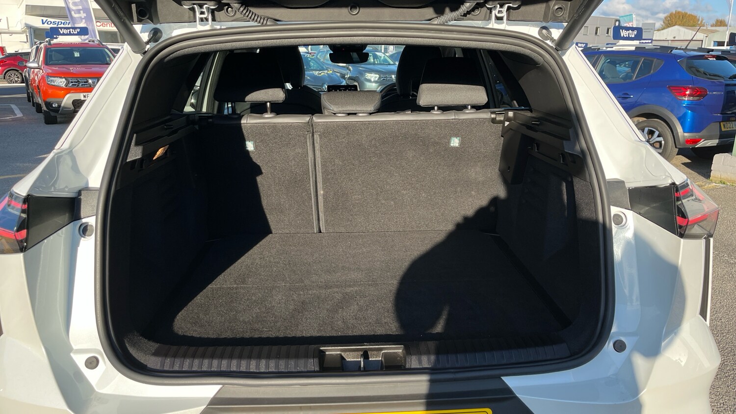 Used Renault Other 2025 for sale - 76414965: Photo 4