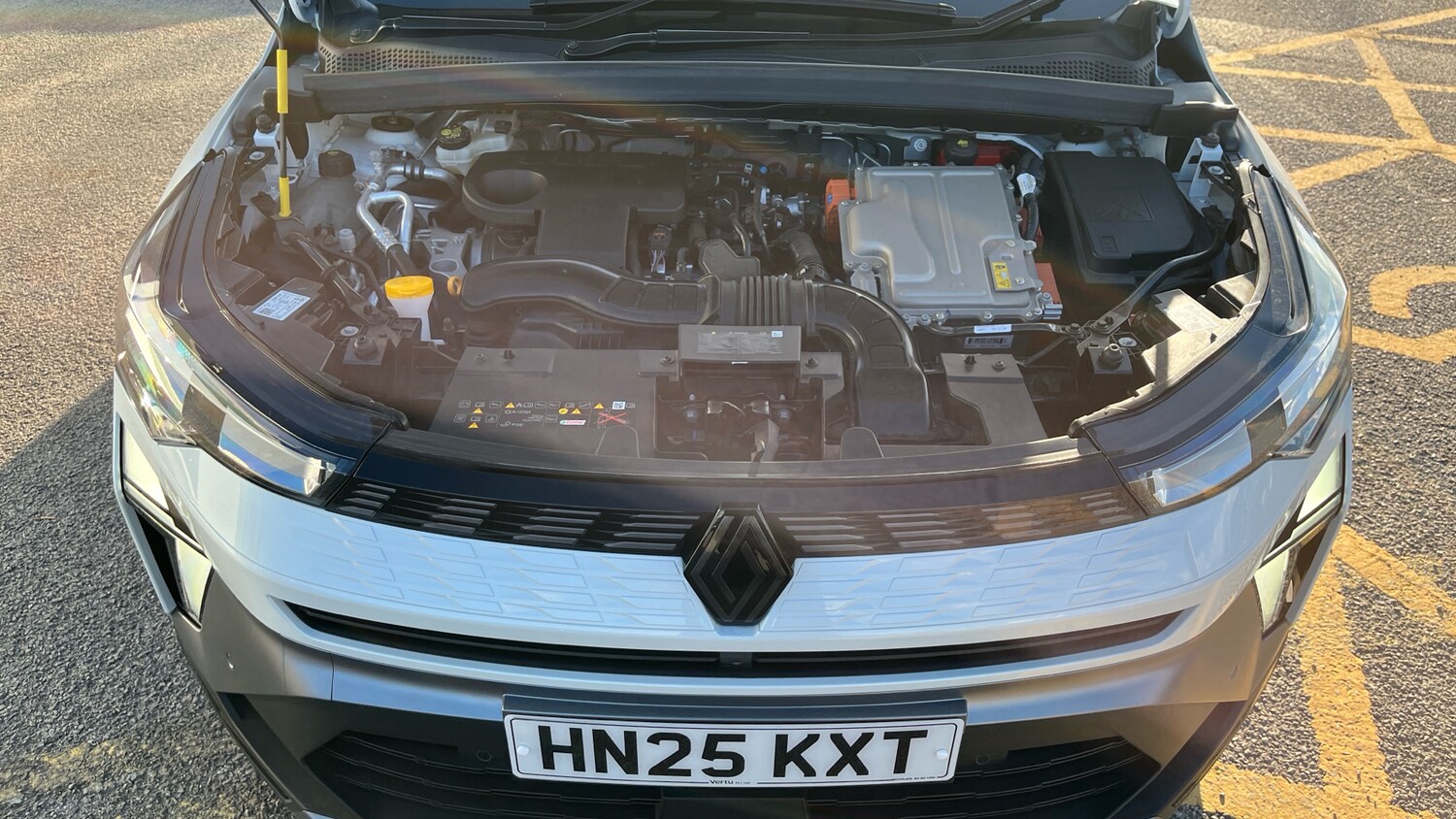 Used Renault Other 2025 for sale - 76414965: Photo 8