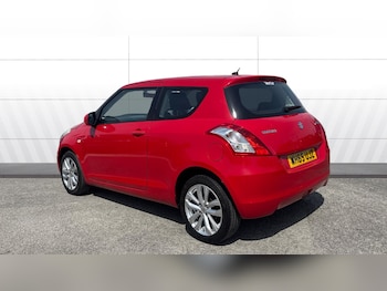 Used Suzuki Swift 2016 for sale - 78507722: Photo