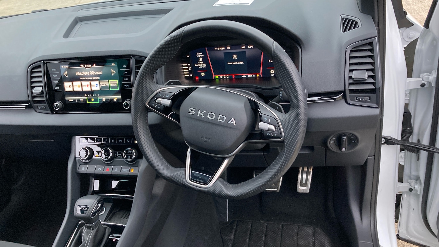 Used Skoda Karoq 2025 for sale - 76807406: Photo 10