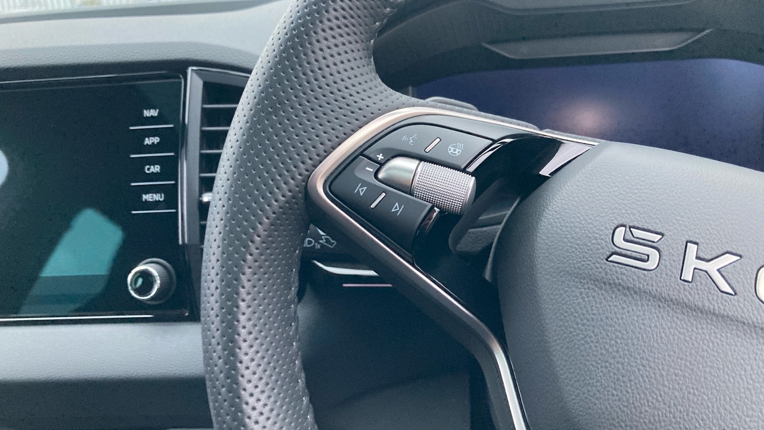Used Skoda Karoq 2025 for sale - 76807406: Photo 17