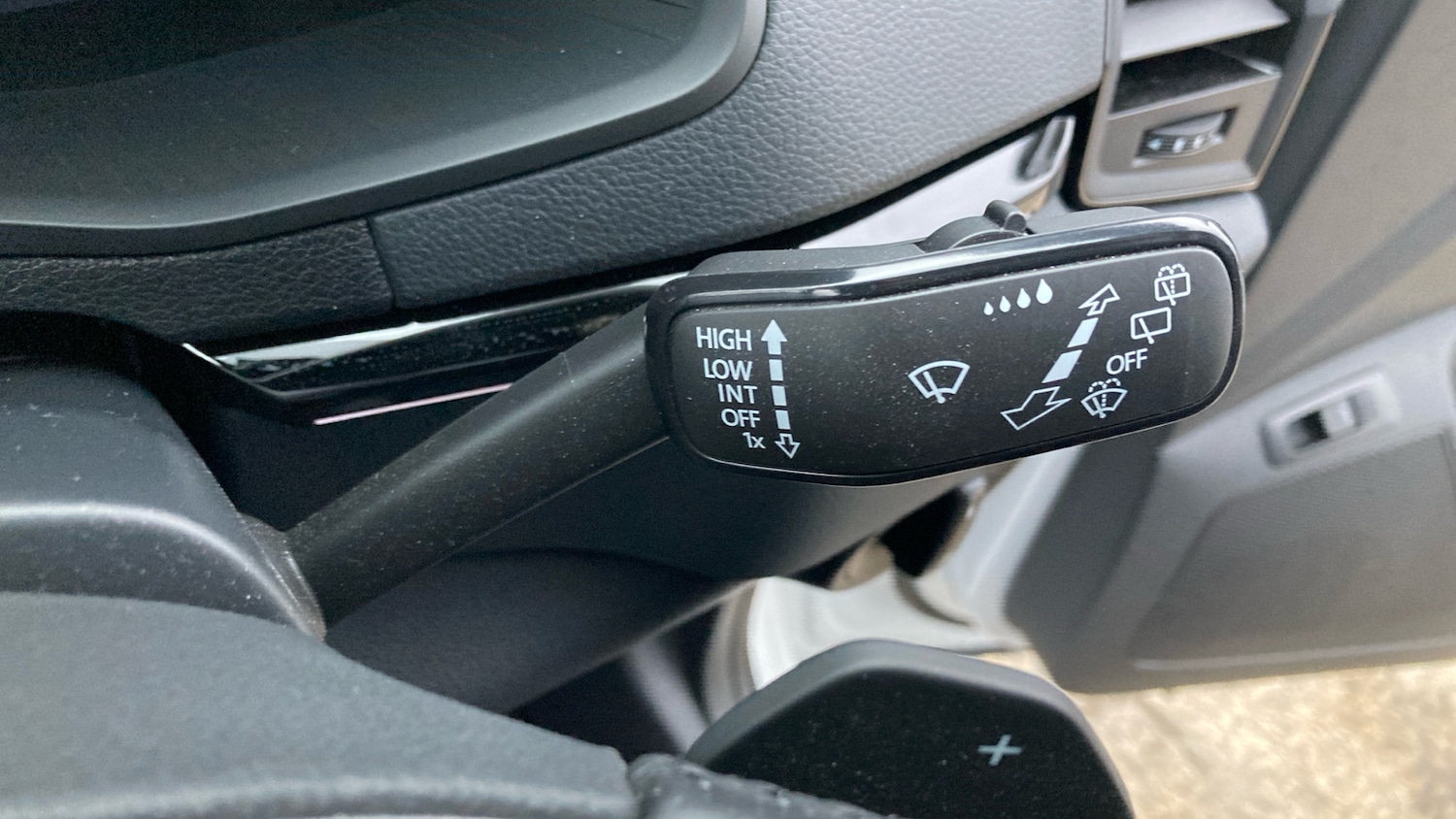 Used Skoda Karoq 2025 for sale - 76807406: Photo 30