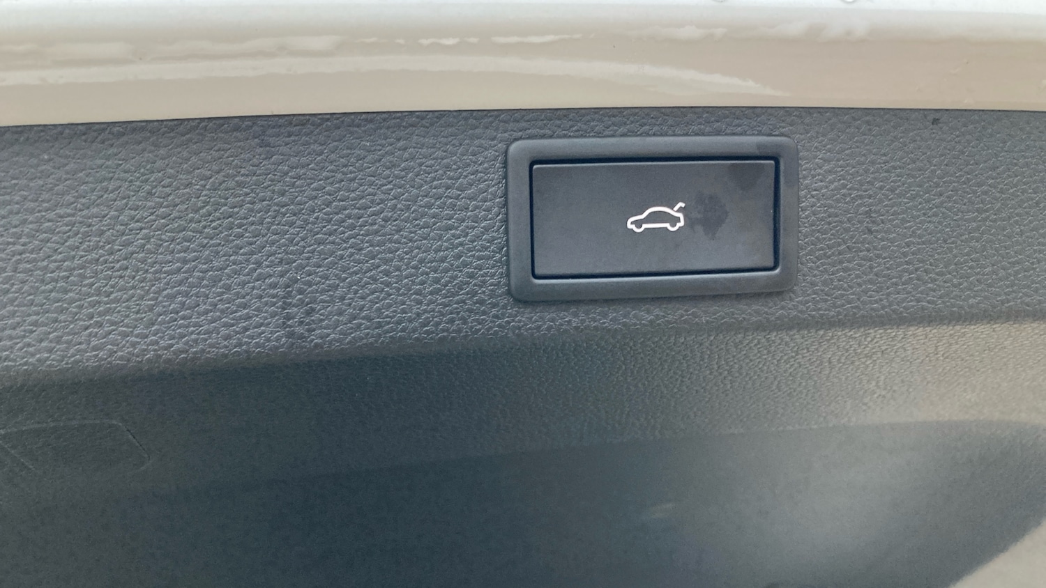 Used Skoda Karoq 2025 for sale - 76807406: Photo 43